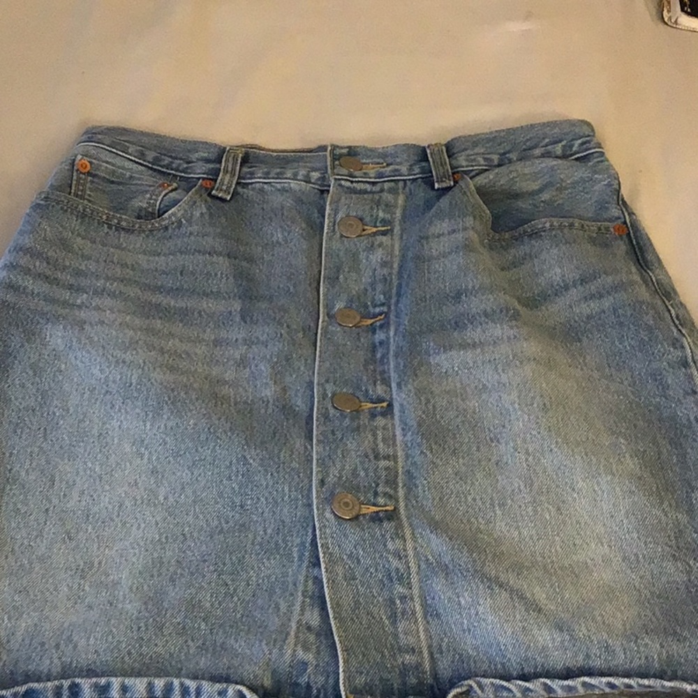 Levi Strauss Jean skirt.(Used twice)